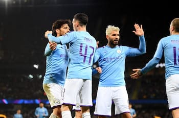 Claudio Bravo fue titular en goleada del Manchester City ante Port Vale en la FA Cup