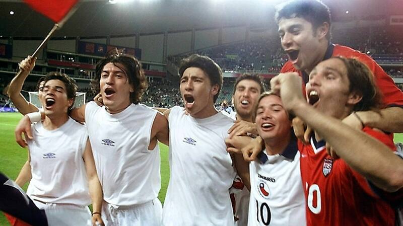 festejando una histórica jornada en Sydney 2000.