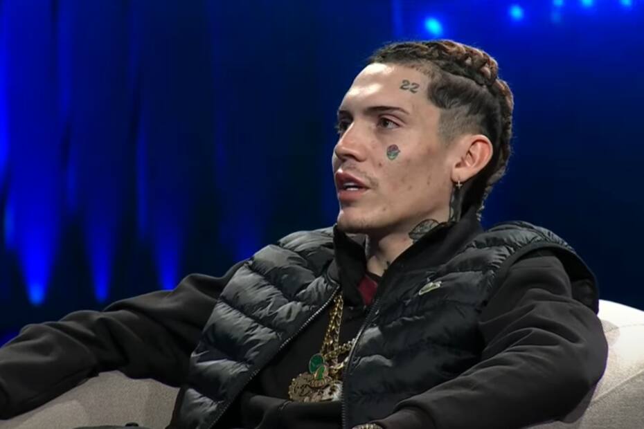 En su entrevista con Primer Plano, el cantante urbano confesó que no quiere ir al psicólogo porque no cree que algún profesional logrará entenderlo.