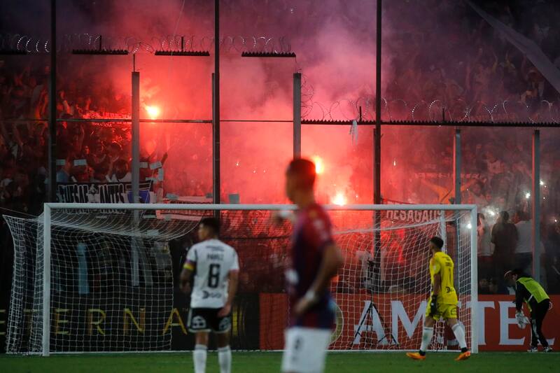 Los albos esperan tener una gran cantidad de hinchas en el duelo ante Boca Juniors.
Jonnathan Oyarzun/Photosport