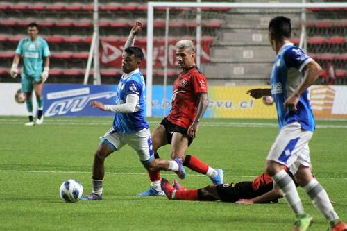 El "Tomate Mecánico" sigue a paso firme en la Segunda División
Foto: Campeonato Nacional