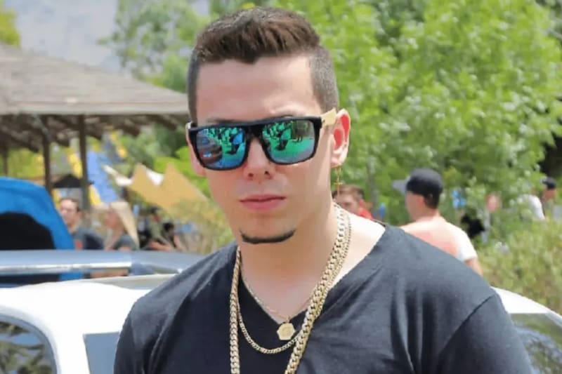 El influencer reveló que padece una grave condición médica.