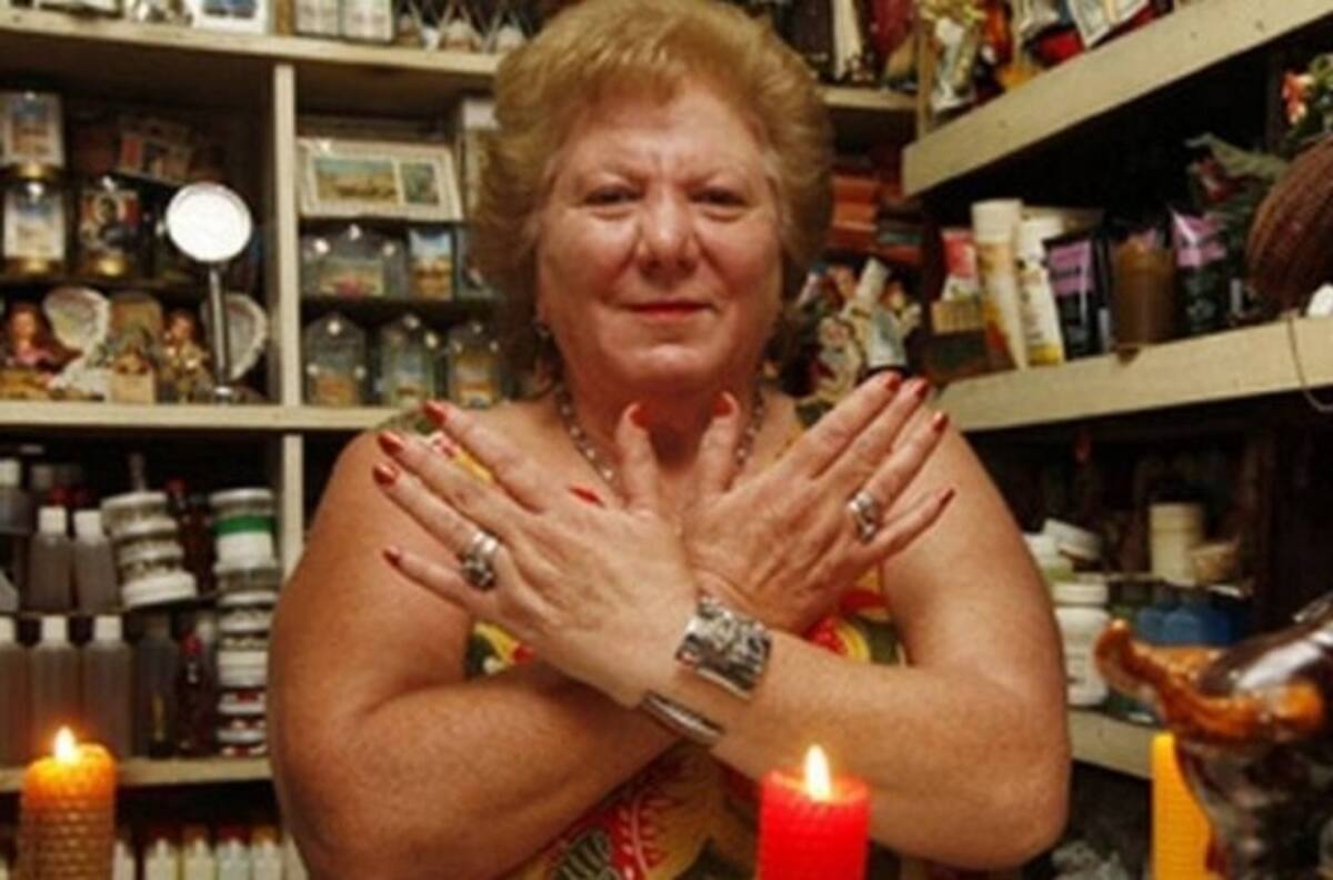 Amor, trabajo y salud: Revisa acá el Horóscopo de la Tía Yoli para este jueves 9 de diciembre