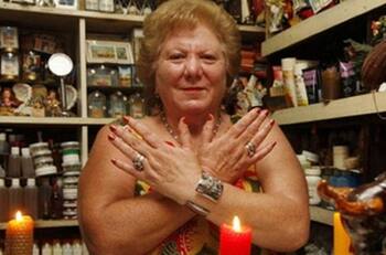 Amor, trabajo y salud: Revisa acá el Horóscopo de la Tía Yoli para este jueves 9 de diciembre