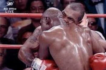 Tyson vs Holyfield: El día más oscuro en la carrera de Mike