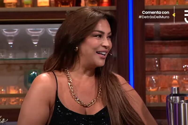 respondió una directa pregunta hecha por Kike Morandé.