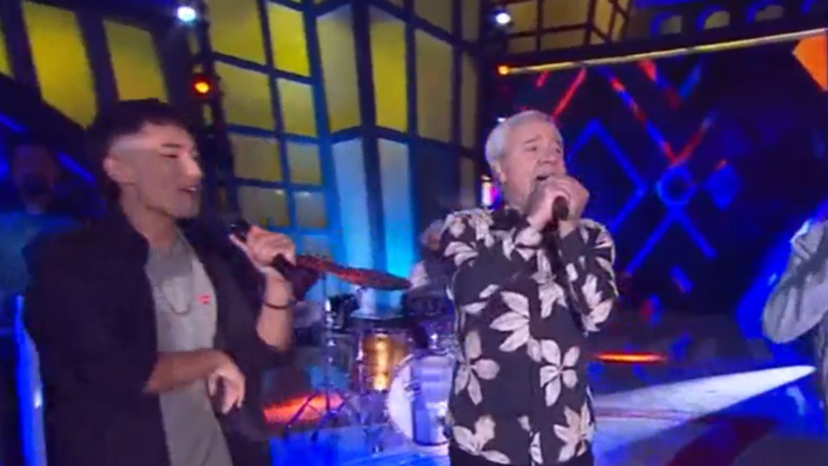 Pollo Fuentes sorprendió interpretando versión urbana de un clásico junto a Pablo Rojas y Forest