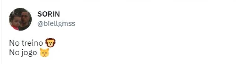 Arturo Vidal criticado por los hinchas de Flamengo.