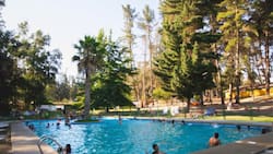 Ideal para una escapada cerca de Santiago: Este camping con piscina es perfecto para ir en familia o con amigos