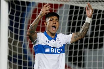 “No se cumplió lo que buscábamos”: el mea culpa de Católica por el fichaje de Valber Huerta