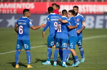 Desde Marcelo Salas a Cote Rojas: Los saludos de aniversario que recibió la U por parte de ídolos azules