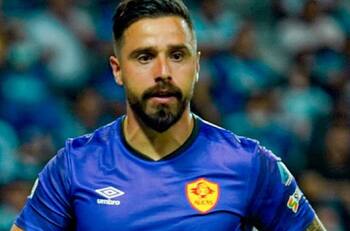 Dejó atrás a la U: Hernán Galíndez hizo historia con el Aucas en Ecuador