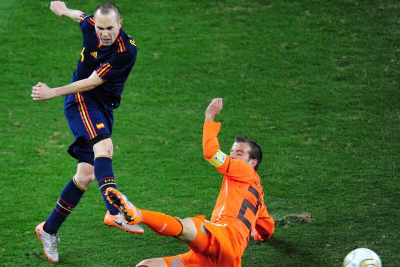 1_iniesta_españa_2010