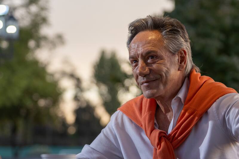 Bajo su presidencia en Colo Colo se inauguró el Monumental y fue uno de los principales gestores de la obtención de la Copa Libertadores.