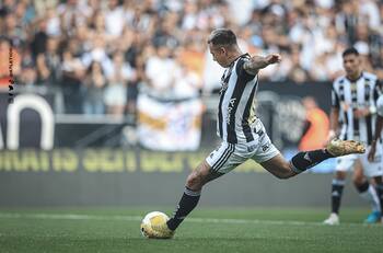 ¿Cambian los planes? Eduardo Vargas se queda sin DT en Atlético Mineiro y su futuro vuelve a estar en el aire