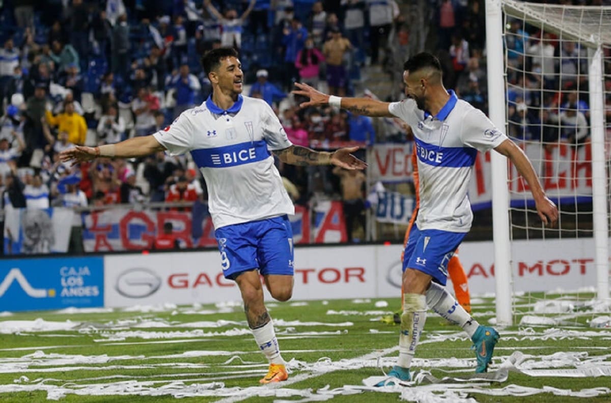 Sergio Fabián Vázquez: "Ojalá Fernando Zampedri siga en la UC y termine como goleador histórico del club"