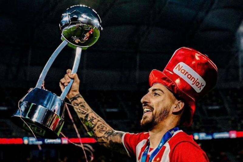 Javier Correa toma fuerza en Colo Colo.