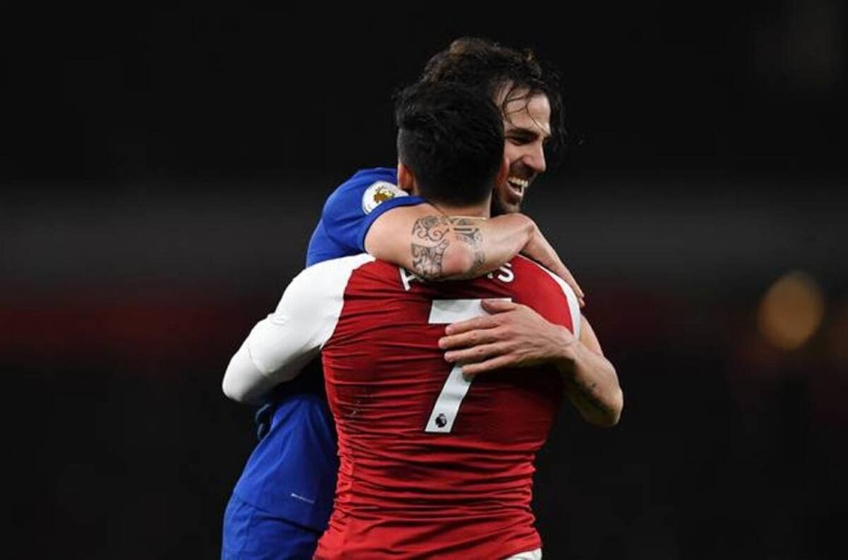 Cesc Fàbregas situó a Alexis Sánchez dentro de los mejores jugadores que han pasado por Arsenal