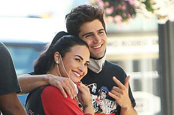 Ex comprometido de Demi Lovato es captado en una cita a sólo días de haber terminado con la cantante