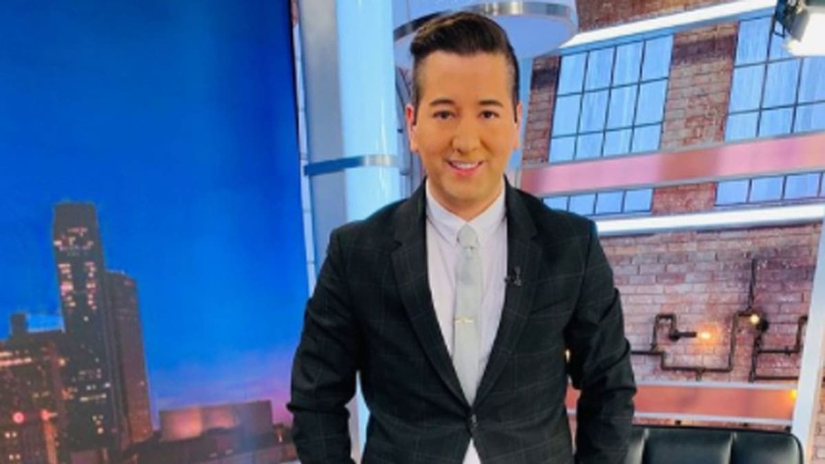 "¿No vas a decir la palabra Dictador?": Javier Olivares es criticado por reportaje sobre Lucía Hiriart