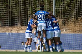 VIDEO | Sonya Keefe debuta como figura en España y marcó dos goles en su nuevo equipo