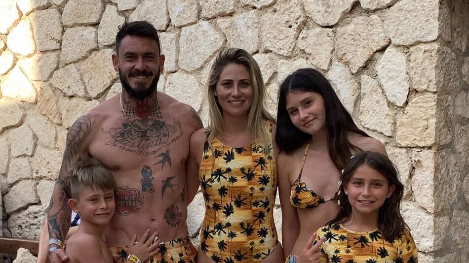 pinigol9_73420563_744511962697162_6646950050645902062_n