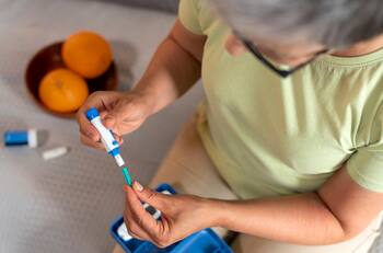 Diabetes: Esta es la fruta que ayuda a regular los niveles de glucosa en la sangre