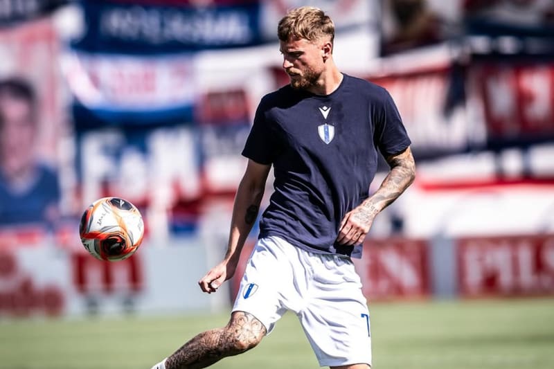 El delantero en su paso por Uruguay.