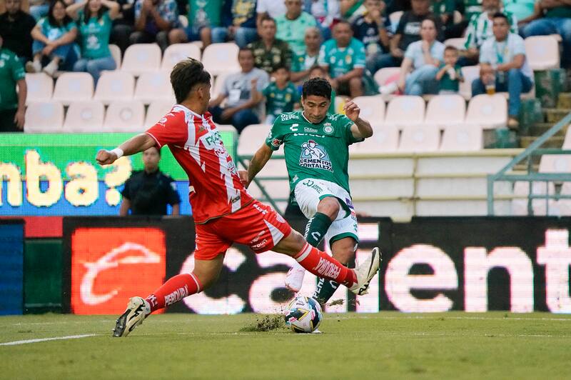 jugando por el León en la Liga MX.