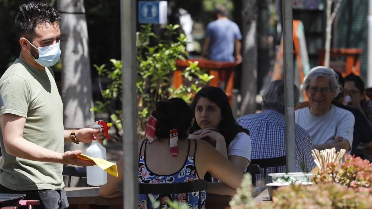 Plan Paso a Paso: qué comunas avanzan y cuáles retroceden de fase tras el anuncio de Minsal