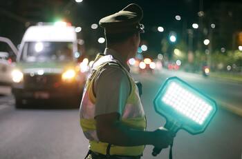 Carabineros detuvo a más de 50 personas en distintas fiestas clandestinas en la Región Metropolitana