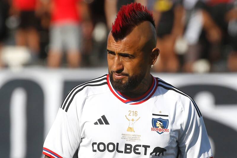 La madre del volante y referente de la Selección Chilena le pidió volver a verlo con la camiseta de Colo Colo. (Foto: Agencia Aton)