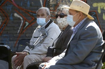 Bonos para adultos mayores: ¿Cómo saber si recibo algún beneficio y cuánto dinero entregan?