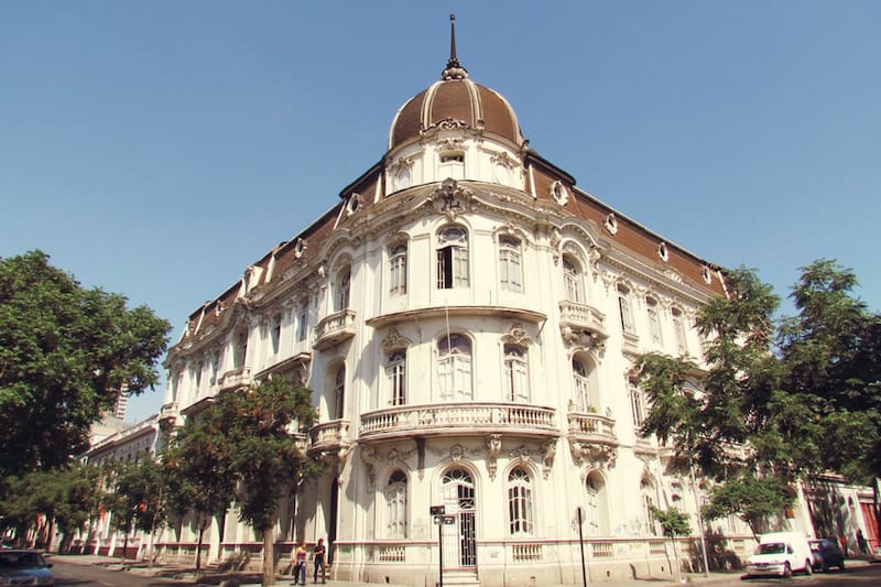 El edificio histórico anunció su cierre definitivo en los próximos días.