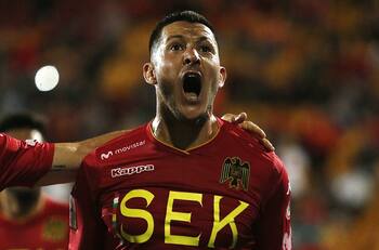 En Palestino no se guardaron nada y criticaron con todo a Ramiro González: "Pagamos su estadía en Chile"