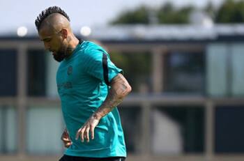 No sólo Alexis Sánchez: Arturo Vidal aparece como otro de los damnificados en el Inter