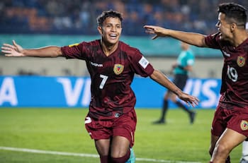 Fue a un Mundial con Venezuela y se abre a jugar por Chile: “Es una decisión que hay que pensar bien”