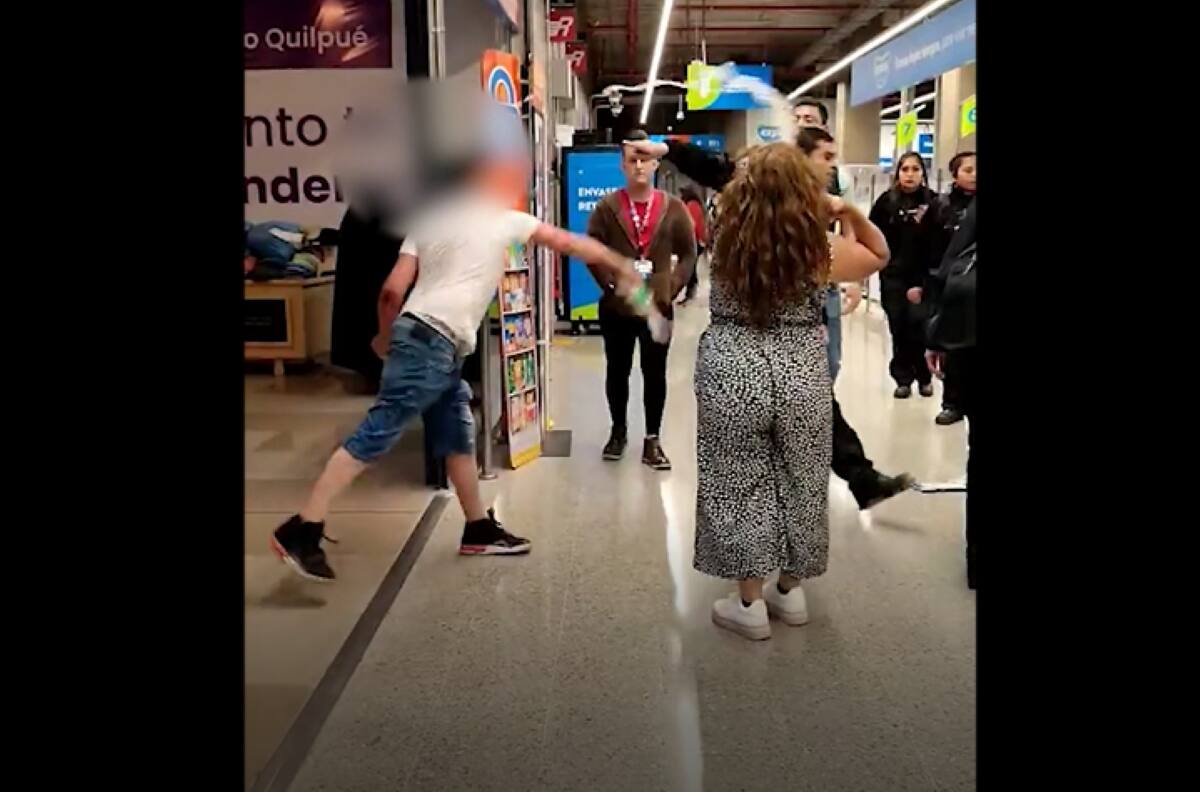 VIDEO | Familia agredió a guardias de supermercado Lider Express en Quilpué tras ser sorprendida robando