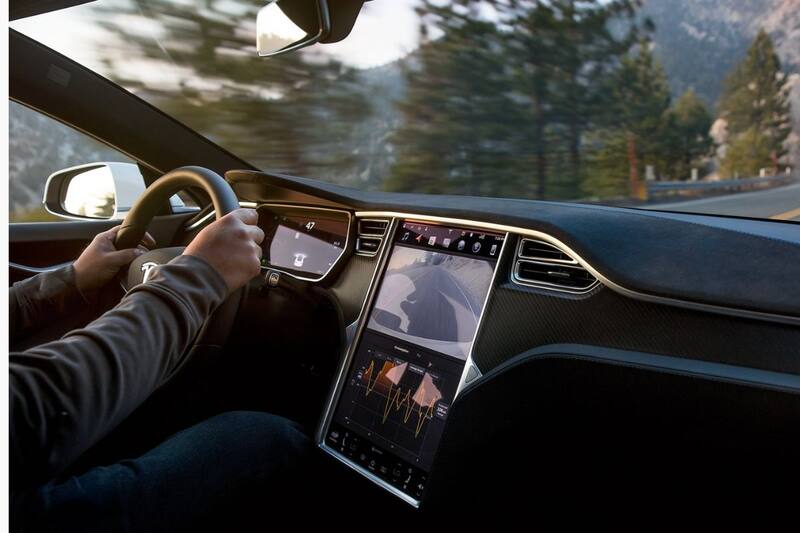 Euro NCAP exigirá el regreso de botones físicos a los autos