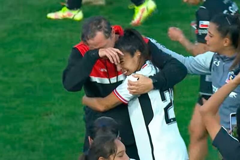 Luis Mena se despidió de la banca de Colo Colo con un triunfo sobre Santiago Morning en "El Clásico".