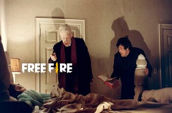 VIDEO | Para "sacarle el demonio": jugador de Free Fire fue exorcizado por estar "poseído"