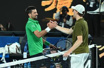Djokovic incrédulo por lo que hizo ante Jannik Sinner: “Le di las gracias por dejarme ganar”