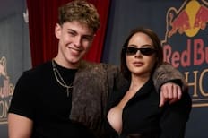 ¿Y Diego Venegas? Aseguran que Ignacia Michelson estaría confirmada para fogoso reality internacional