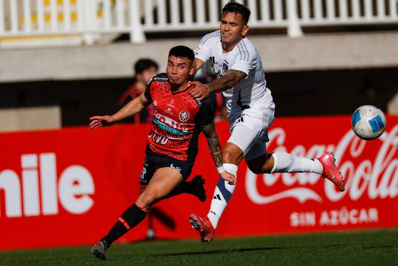 Los Albos están obligados a ganar, pero los Cerveceros también. Foto: Photosport