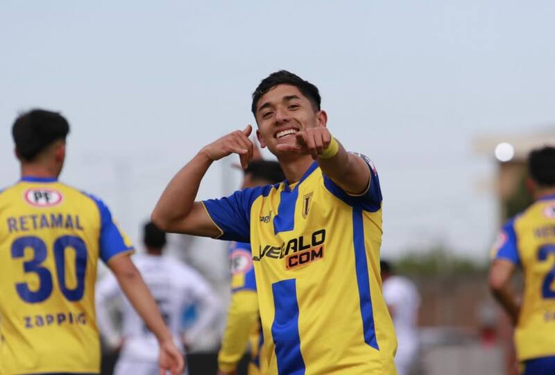 Jeison Fuentealba en Universidad de Concepción.