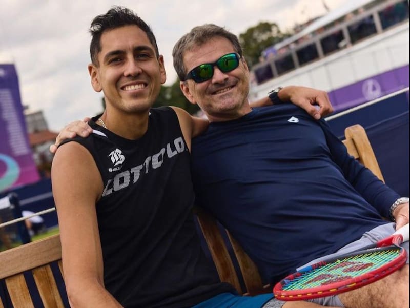 anunció a su nuevo entrenador por Instagram. Foto:@tabilo97/Instagram