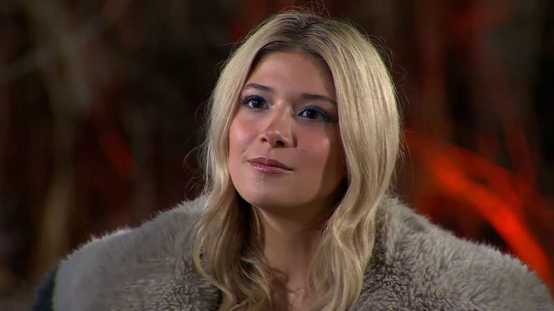 entró a Mundos Opuestos a remecer el encierro.