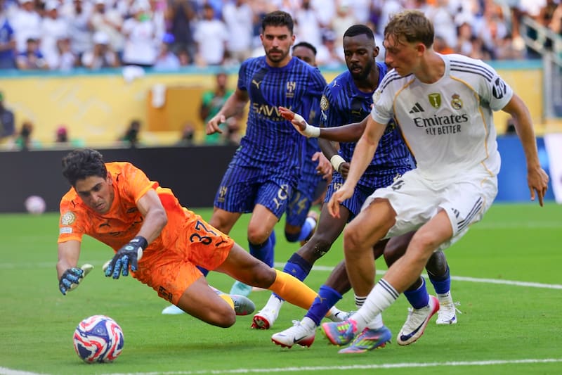 Bono fue figura del empate en el Mundial.