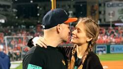 Residente encanta a sus seguidores con romántico y divertido video