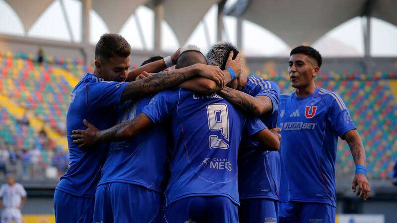 Este jugador de la U viajó a El Salvador pero no será considerado para jugar ante Cobresal